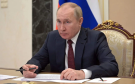 Владимир Путин провел совещание по вопросам развития строительной отрасли