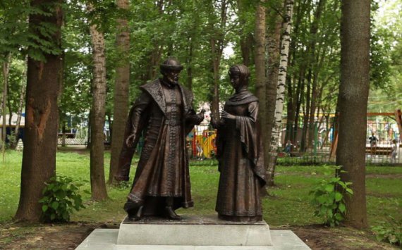 На установку памятника Петру и Февронии выделят 3,5 млн рублей